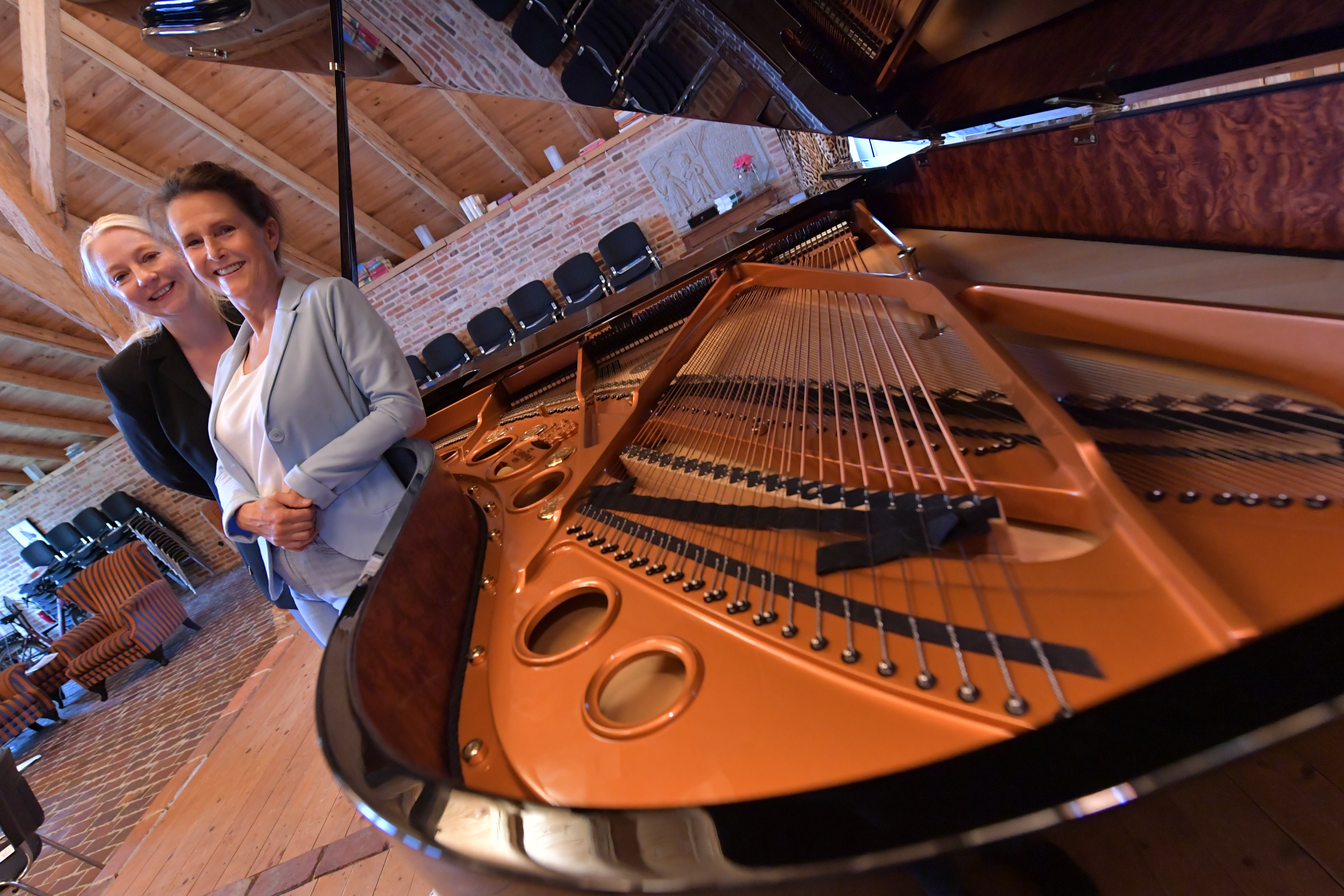 Jacqueline Baumann und Kathrin Haarstick  - © Bild:  Klaus Ortgies